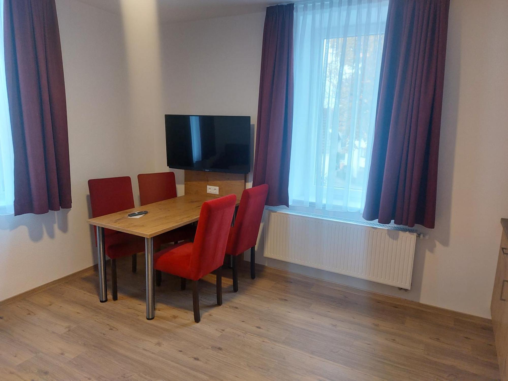 Hotel Stern Gersthofen Kültér fotó