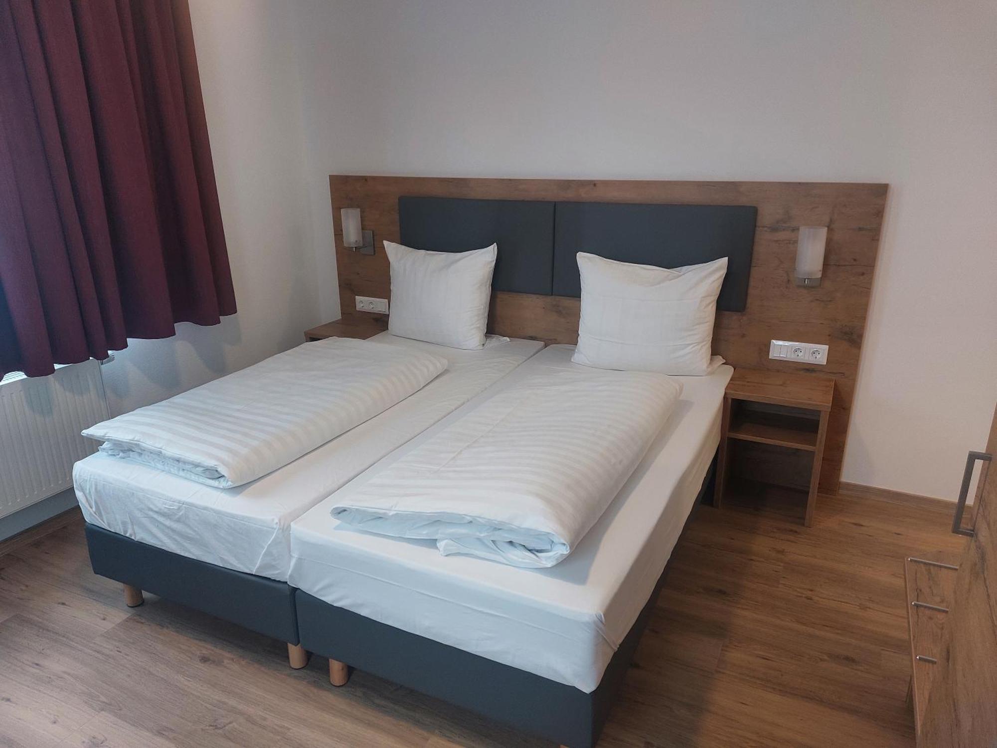 Hotel Stern Gersthofen Kültér fotó
